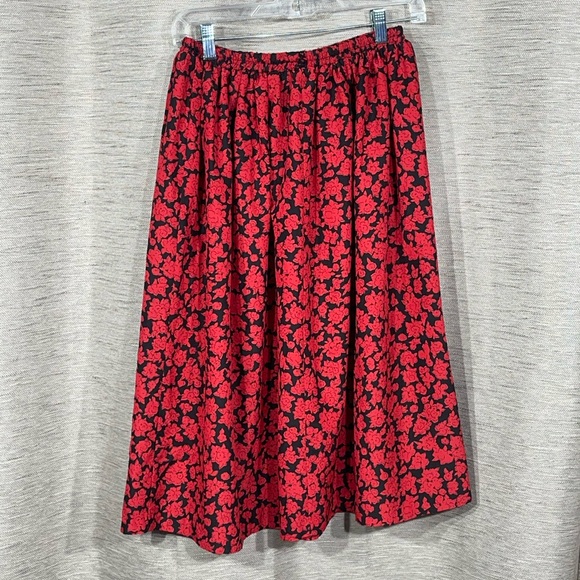 Alison J. Shirt & skirt - Picture 9 of 9